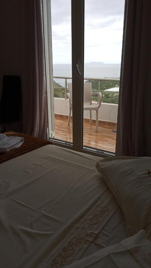 Tolis Rooms Химара Экстерьер фото
