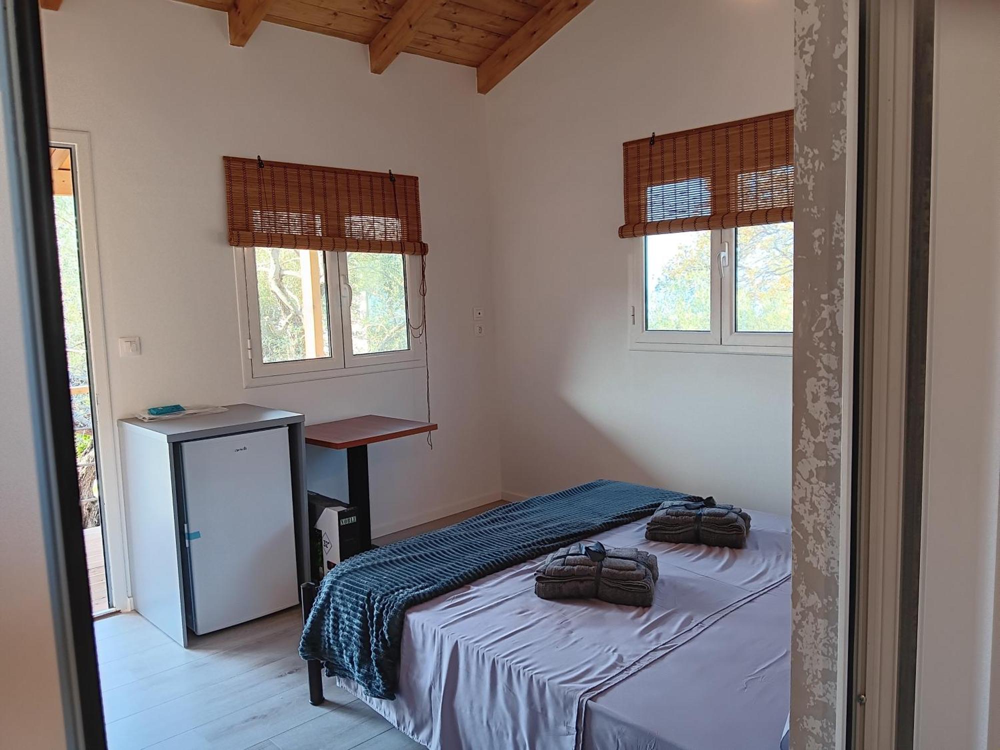 Tolis Rooms Химара Экстерьер фото