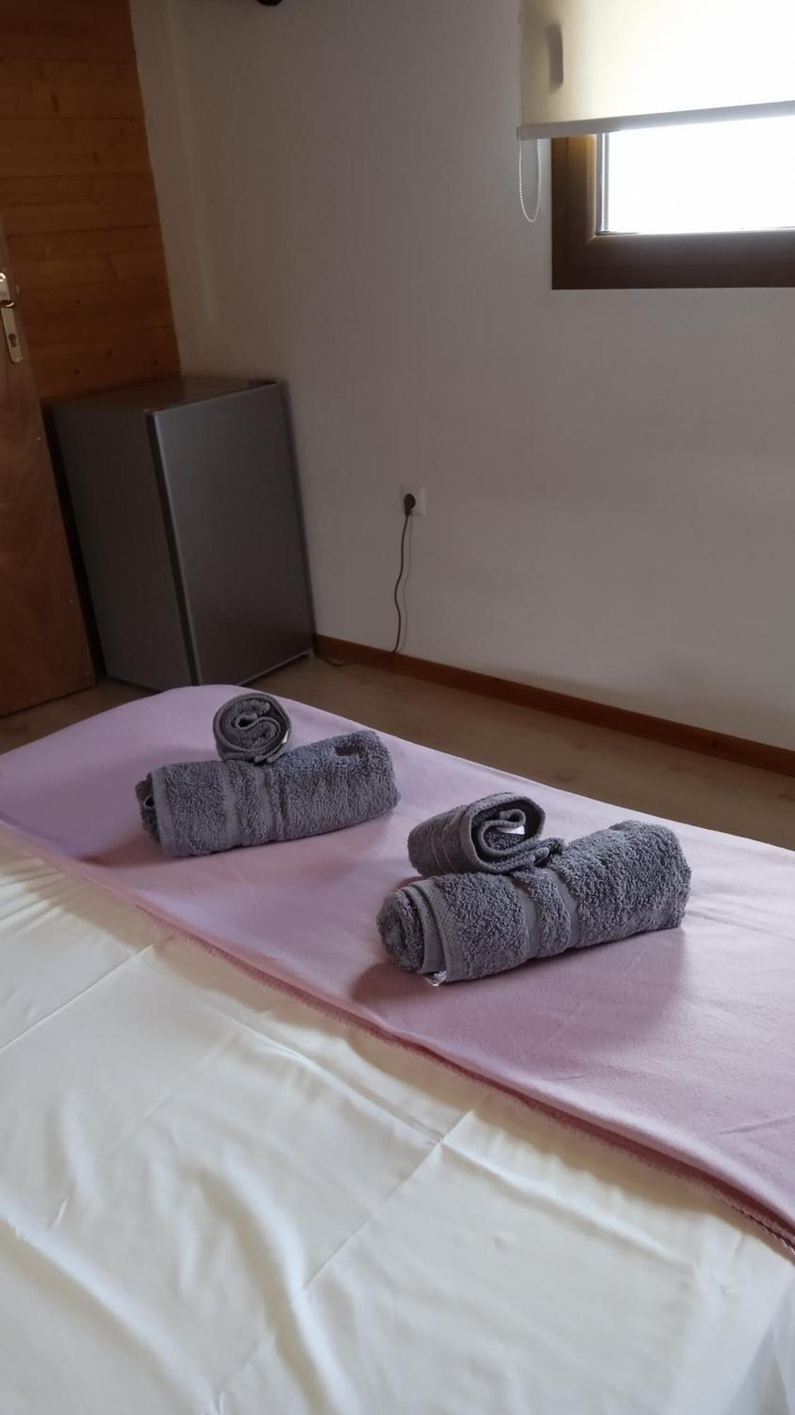 Tolis Rooms Химара Экстерьер фото