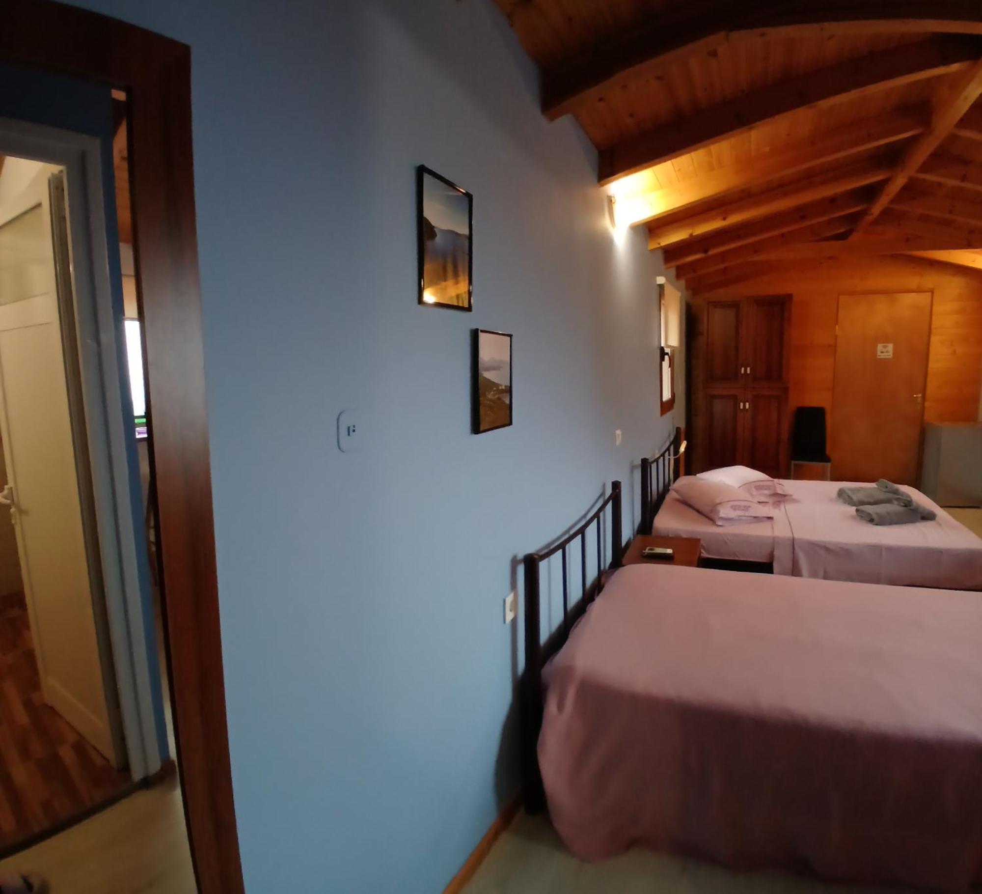 Tolis Rooms Химара Экстерьер фото
