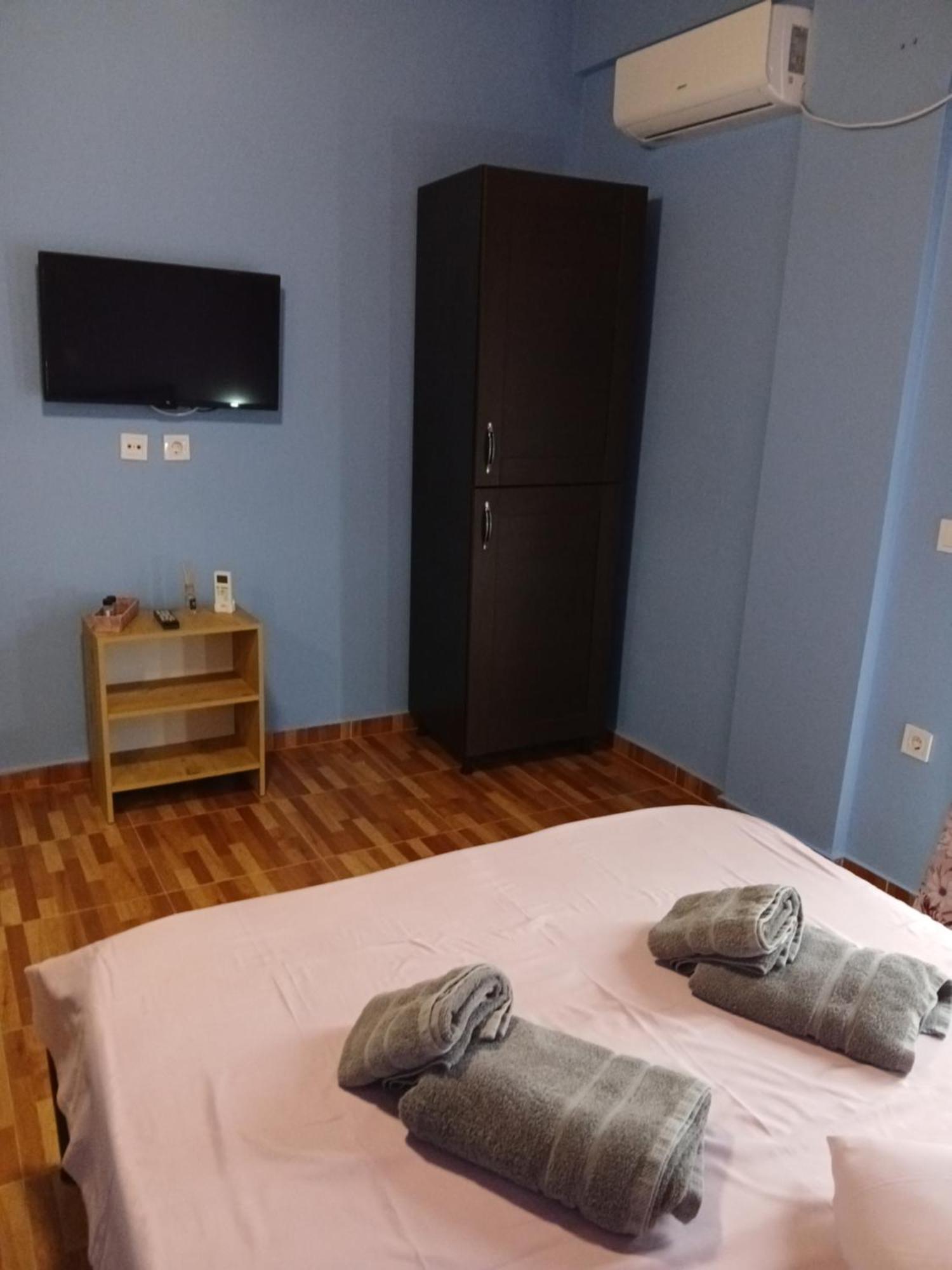 Tolis Rooms Химара Экстерьер фото