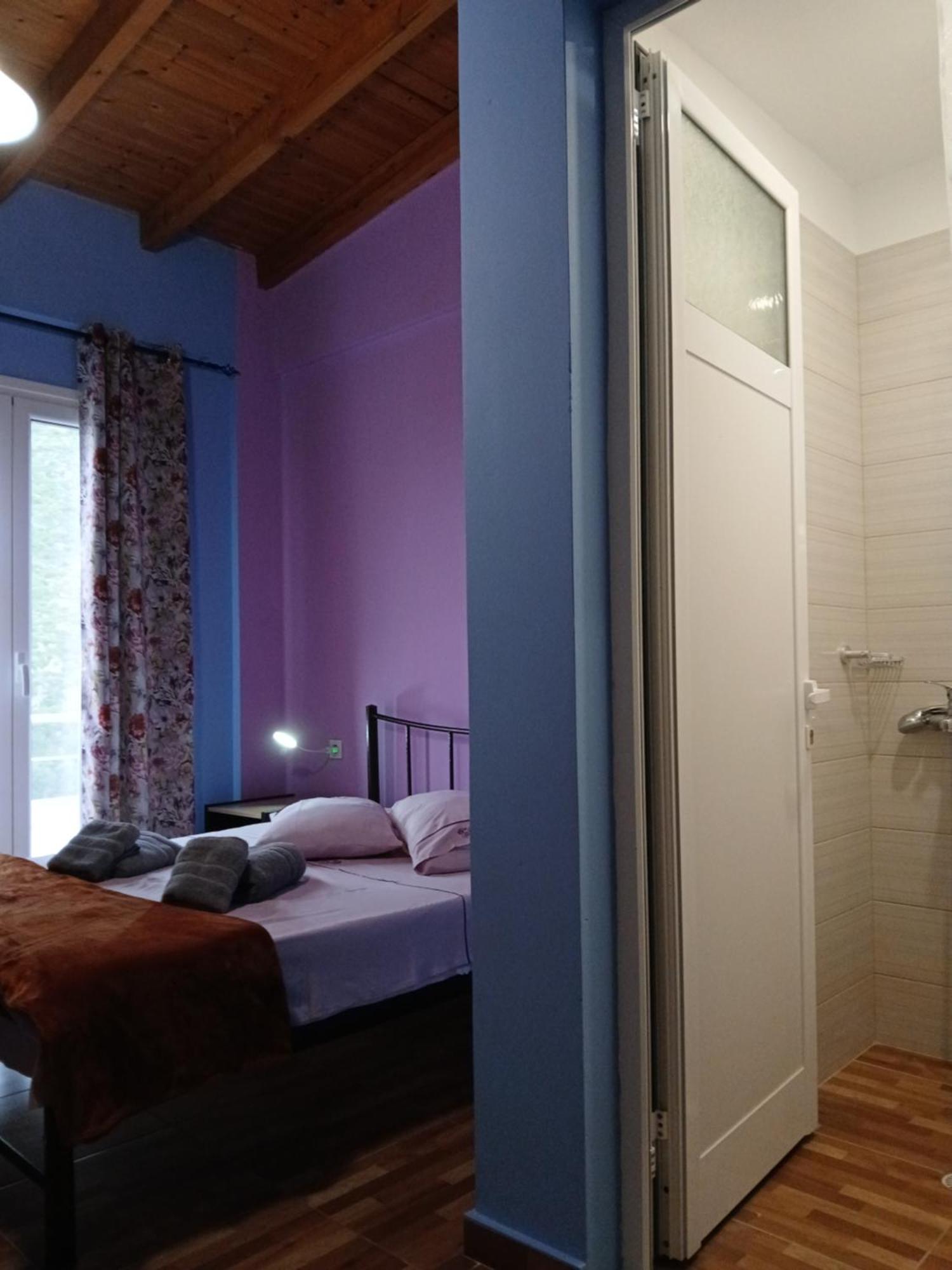 Tolis Rooms Химара Экстерьер фото